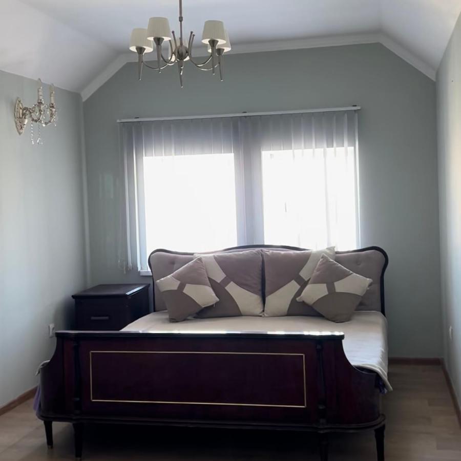 Aya Sofia Hostel Bisjkek Buitenkant foto