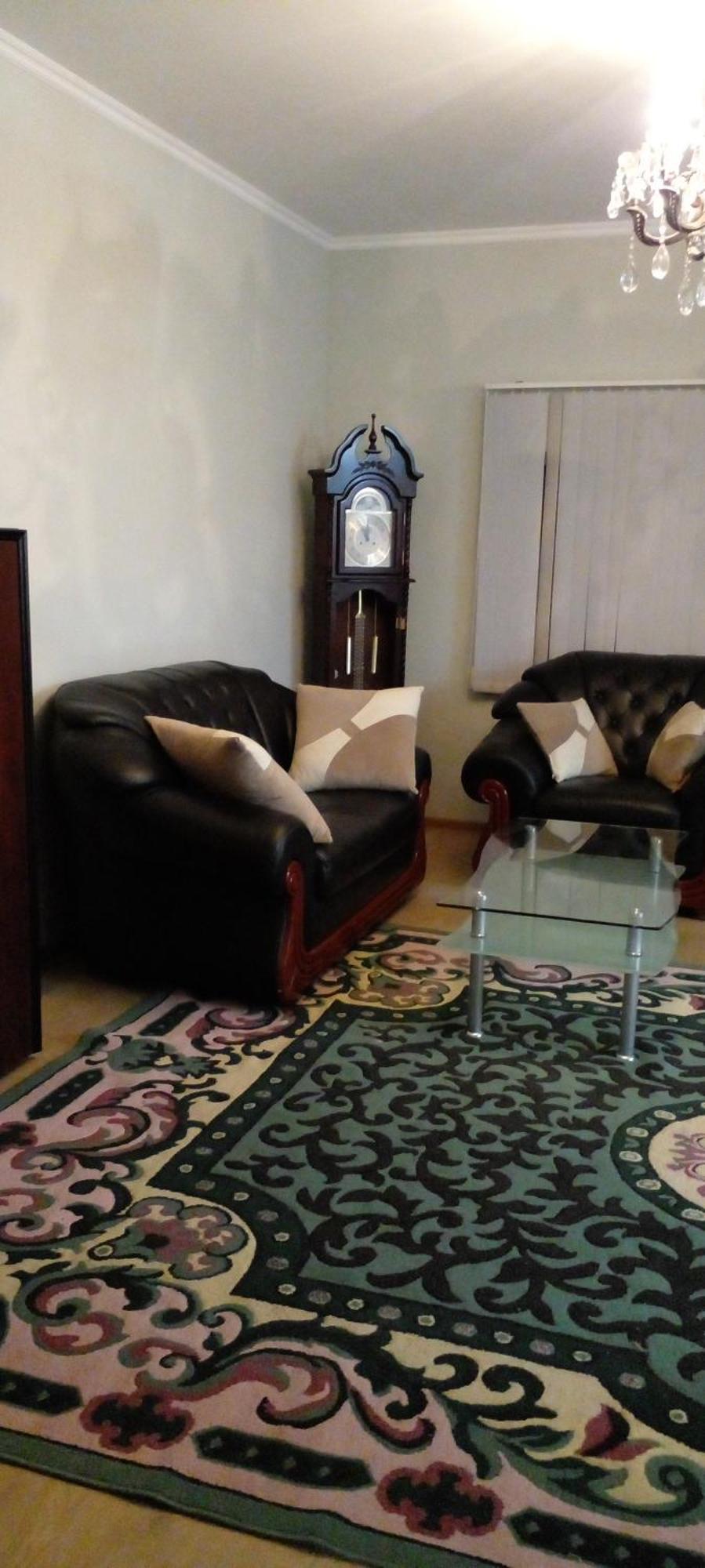 Aya Sofia Hostel Bisjkek Buitenkant foto